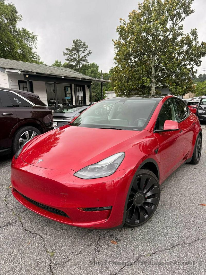 Used 2022 Tesla Model Y Performance AWD/4WD image 2