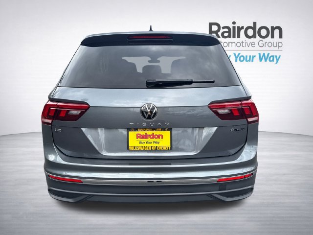 Used 2024 Volkswagen Tiguan SE AWD/4WD image 6