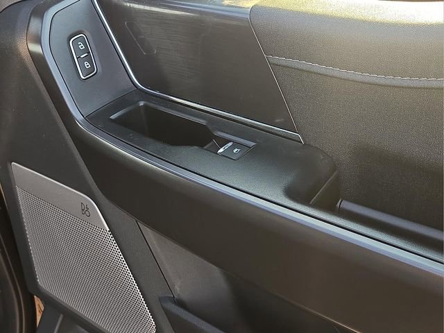 Used 2025 Ford F150 Lariat image 14