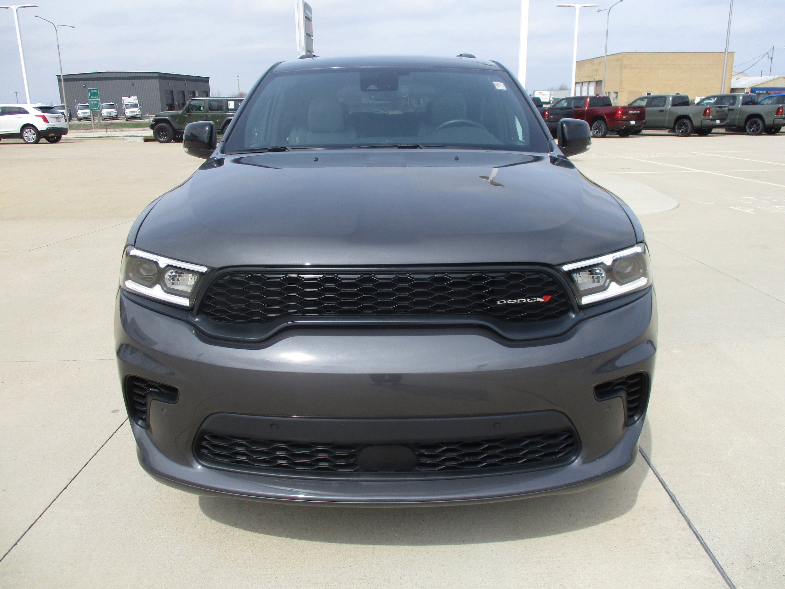 Used 2024 Dodge Durango GT AWD/4WD image 9