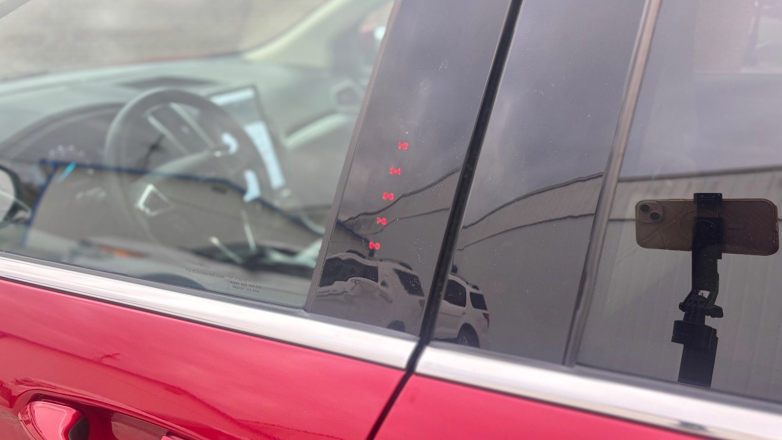 Certified 2022 Ford Edge SEL w/ Convenience Package image 19