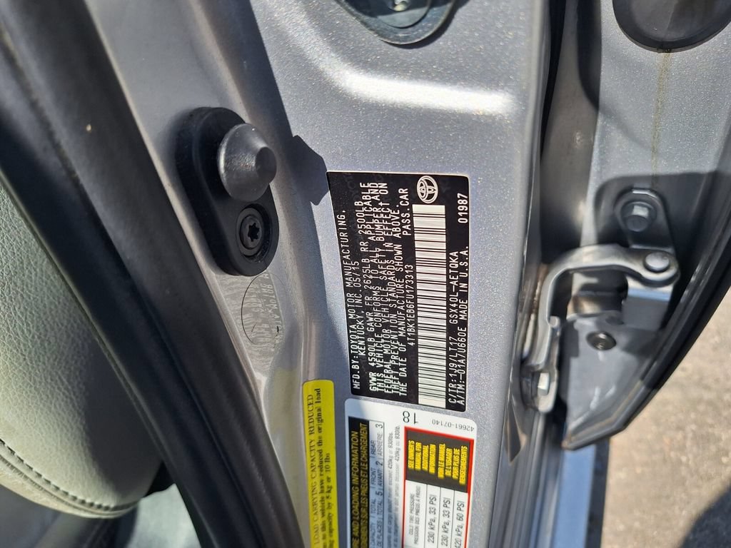 Used 2015 Toyota Avalon XLE Touring FWD image 33
