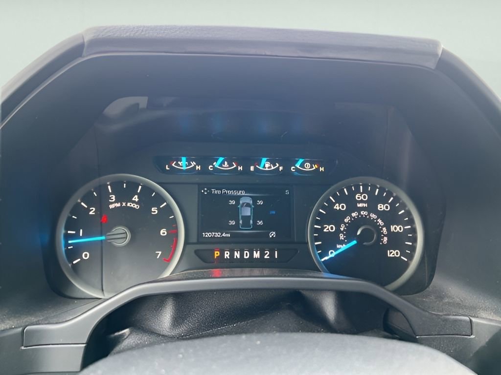 Used 2016 Ford F150 XLT w/ Equipment Group 302A Luxury image 28