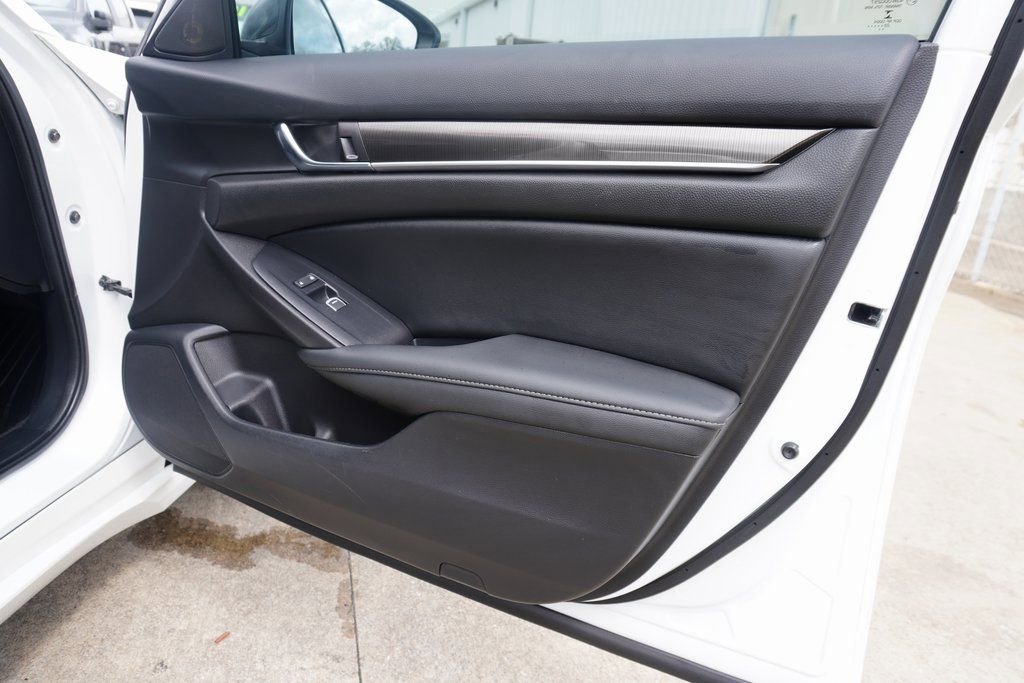Used 2022 Honda Accord Sport image 21