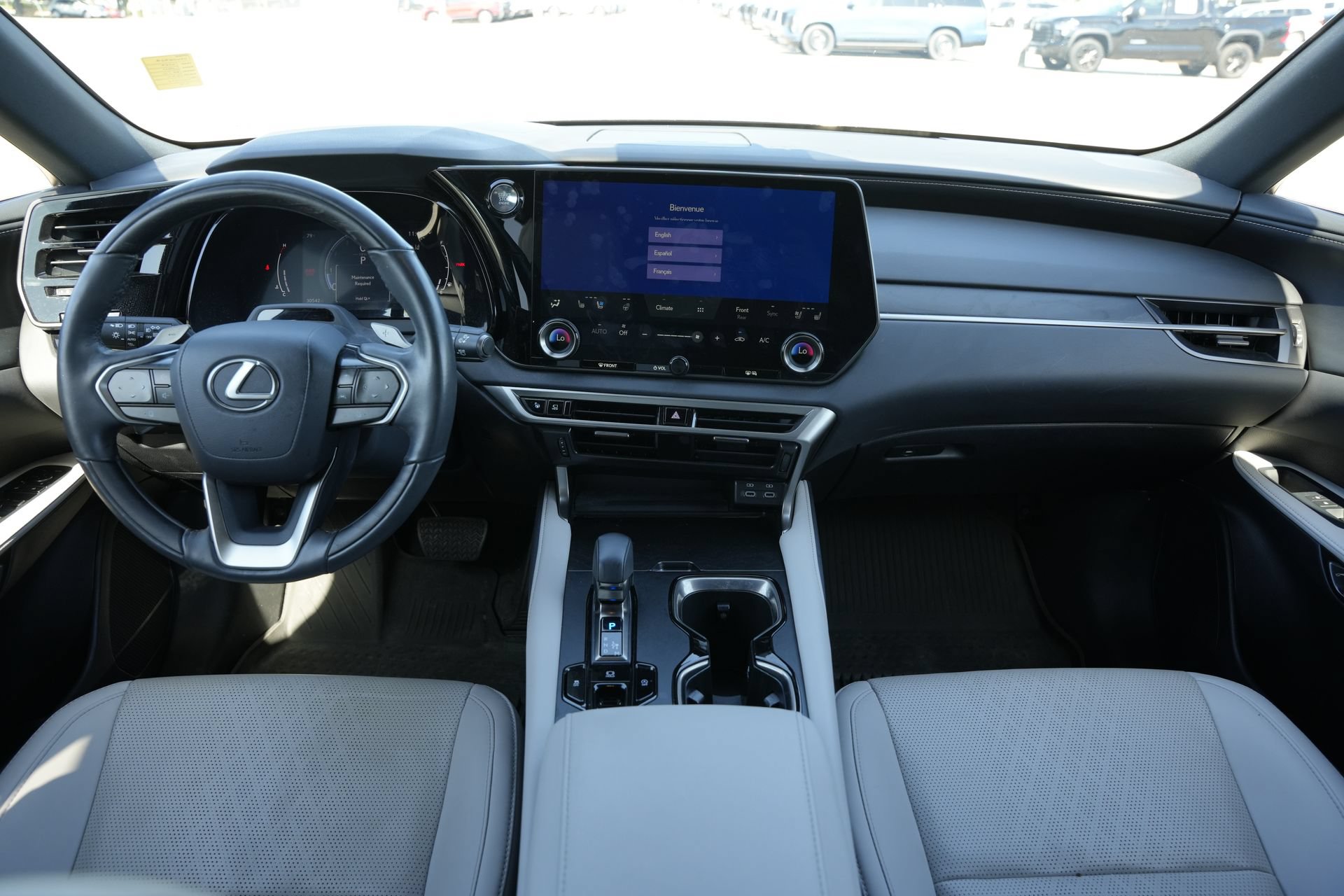 Used 2023 Lexus RX 350 Premium Plus w/ Cold Area Package FWD image 8