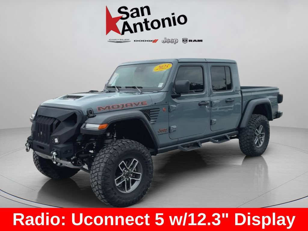 Certified 2025 Jeep Gladiator Mojave w/ Convenience Group AWD/4WD image 6