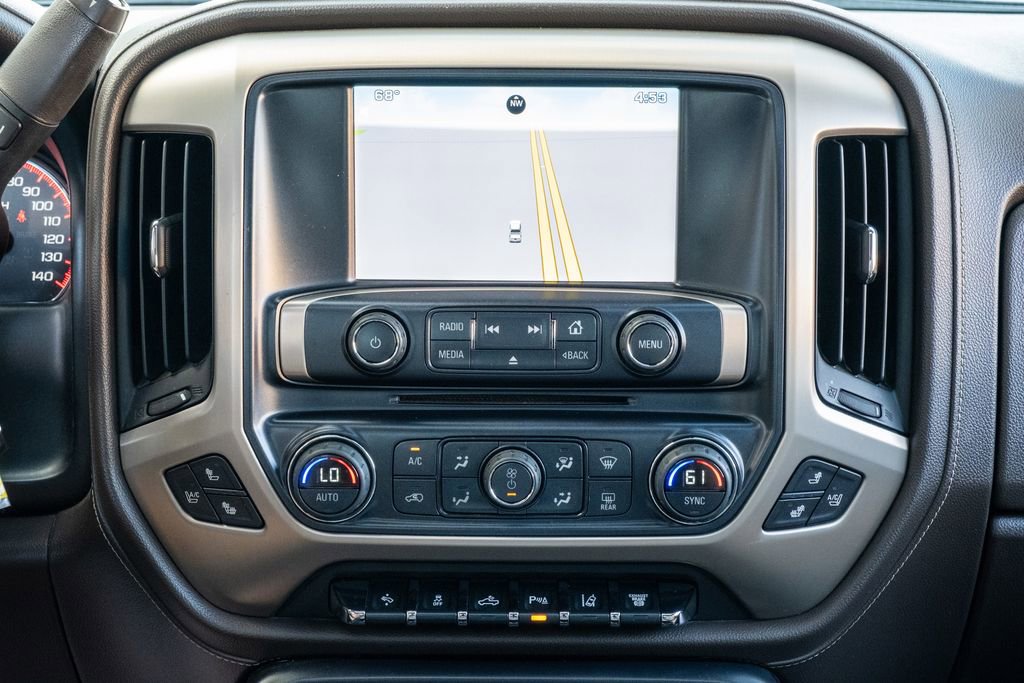 Used 2015 GMC Sierra 2500 Denali w/ Duramax Plus Package image 20