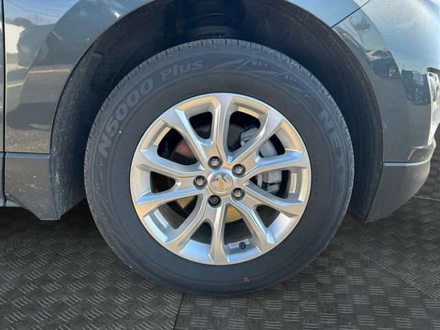 Used 2021 Chevrolet Equinox LS image 14