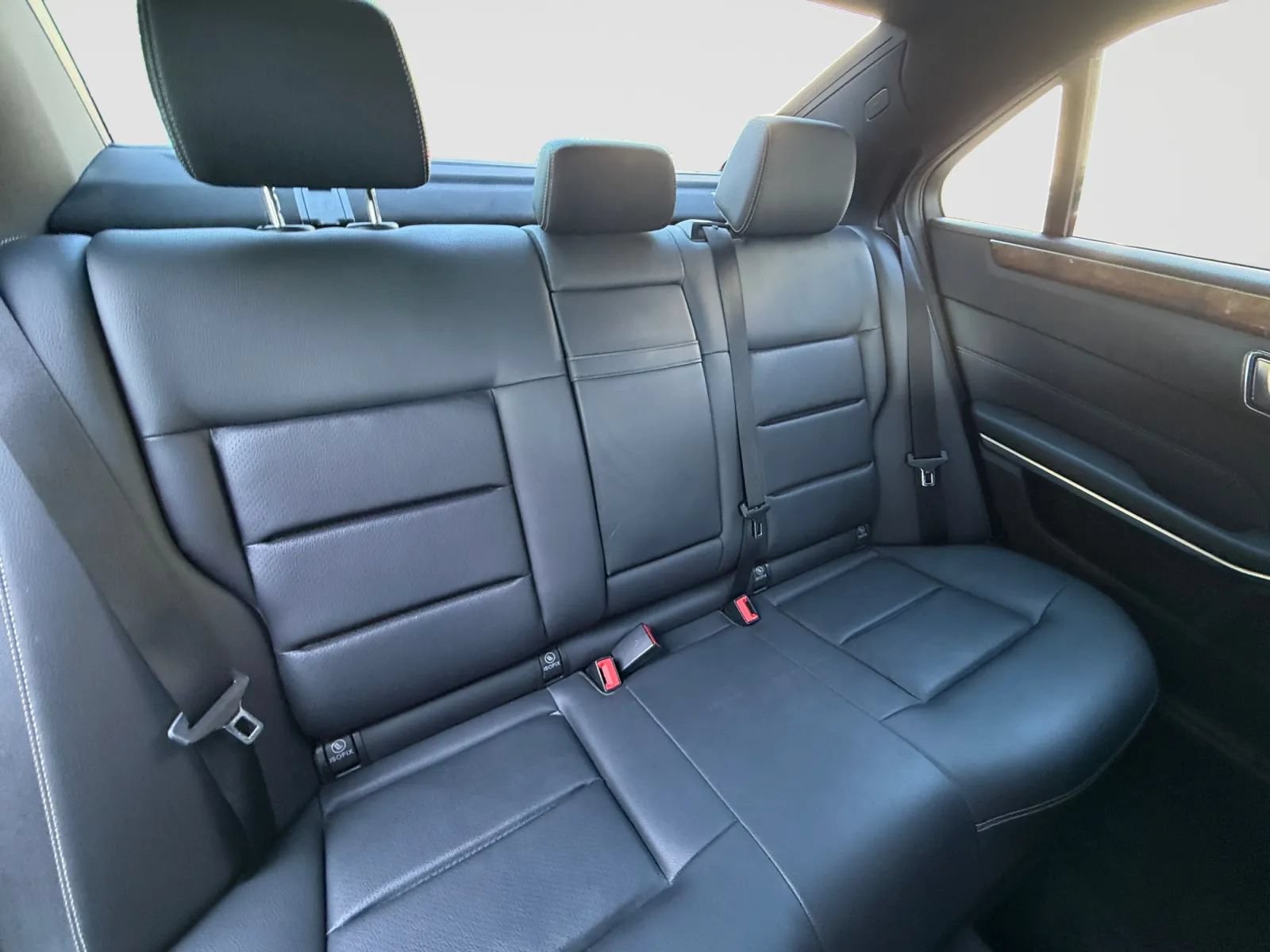 Used 2016 Mercedes-Benz E 350 4MATIC Sedan image 18