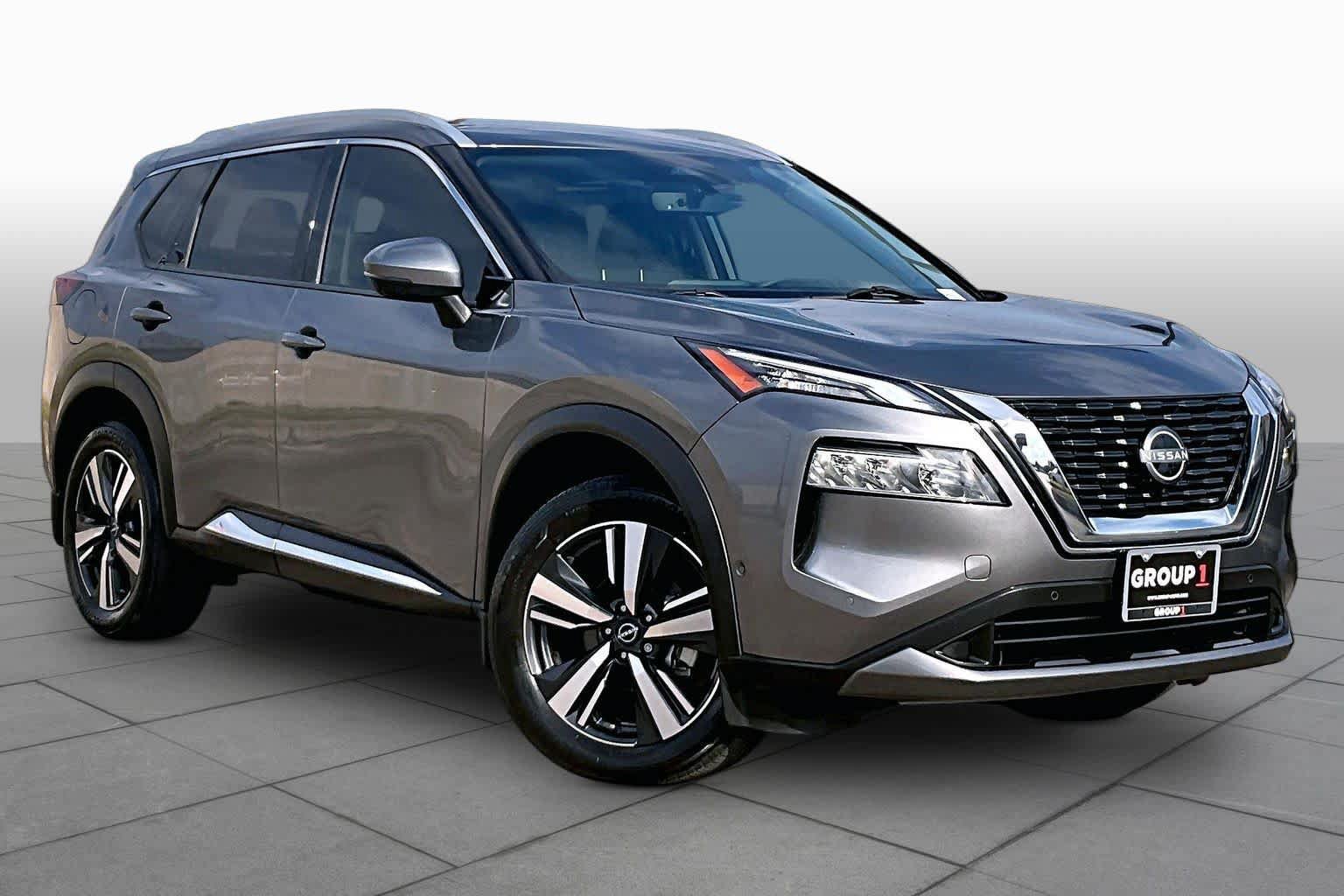 Certified 2023 Nissan Rogue SL w/ SL Premium Package FWD image 3