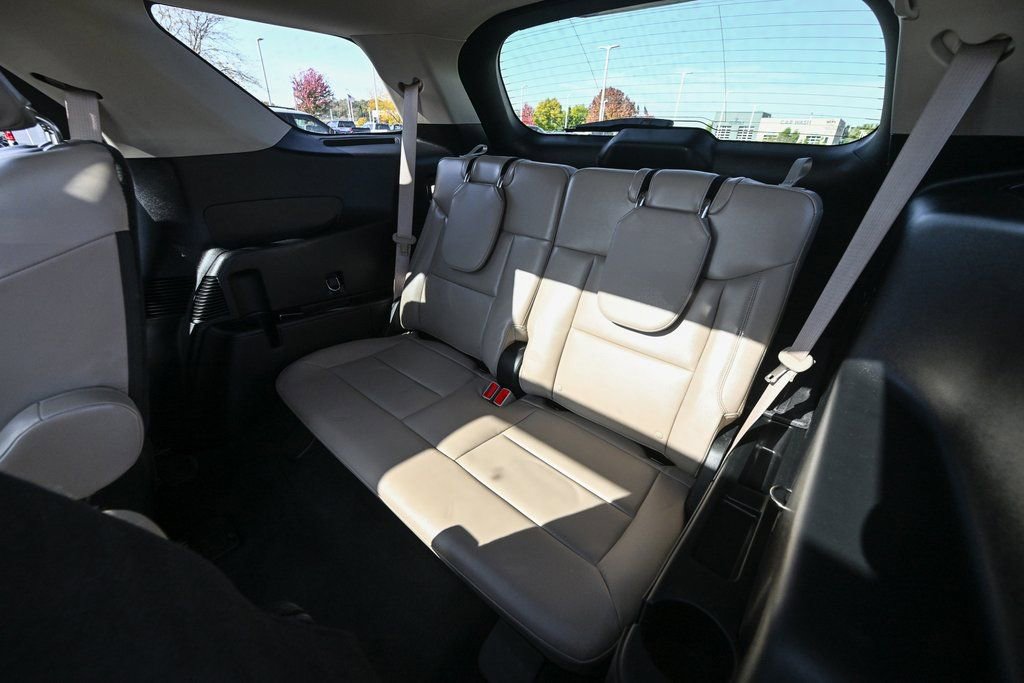 Certified 2023 Ford Explorer XLT w/ Equipment Group 202A image 24