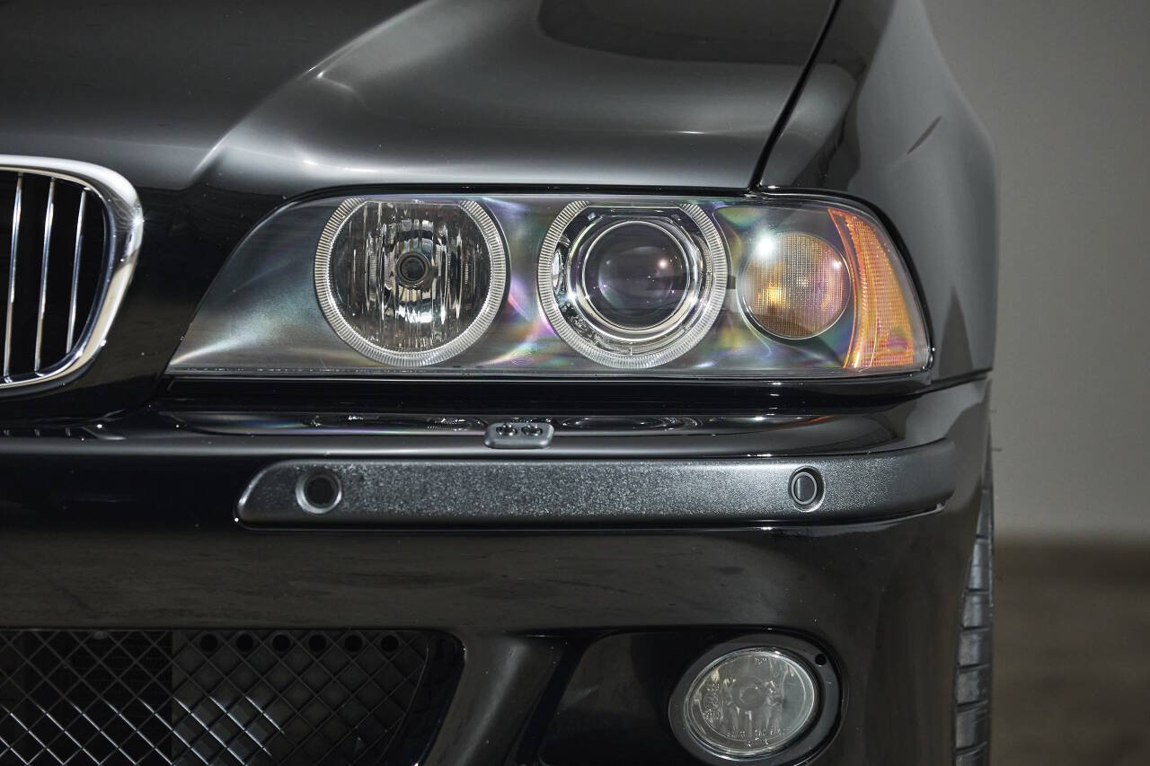 Used 2003 BMW M5 RWD image 16