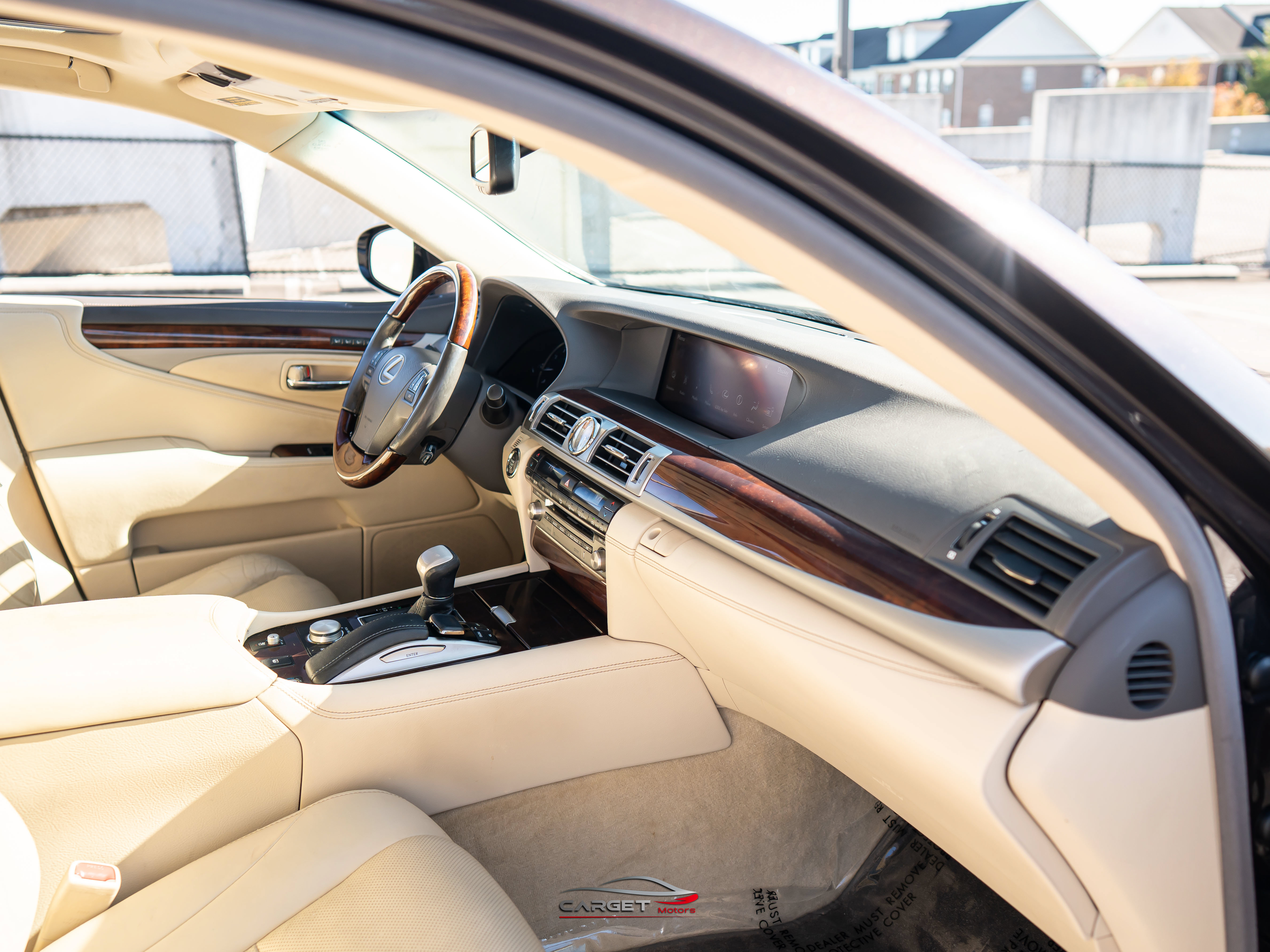 Used 2016 Lexus LS 460 AWD w/ Comfort Package image 14