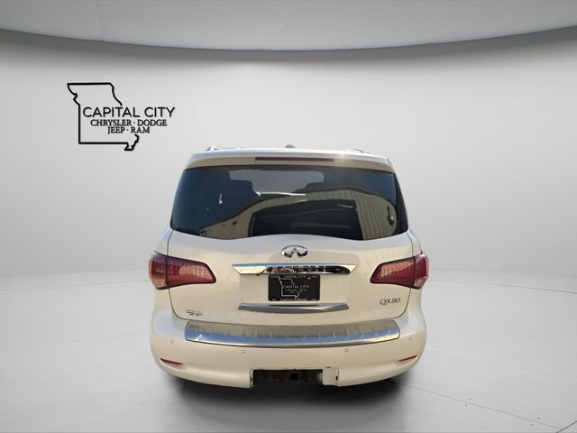 Used 2016 INFINITI QX80 4WD w/ Deluxe Technology Package image 4