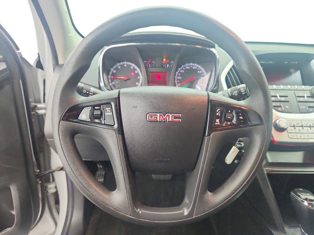 Used 2017 GMC Terrain SLE image 12