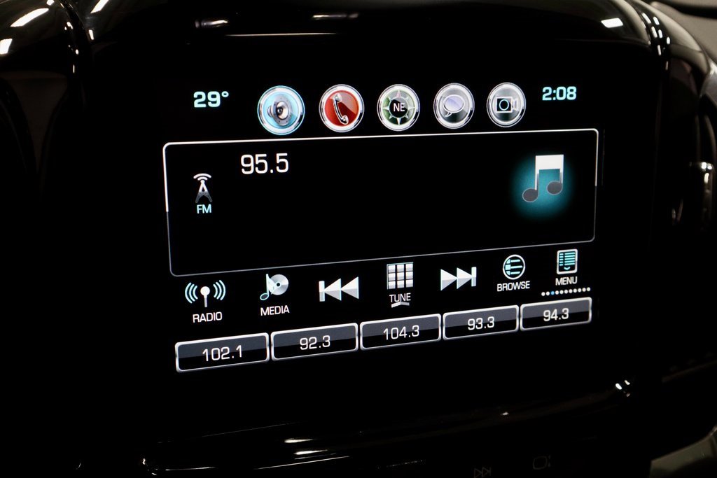 Used 2018 Chevrolet Traverse LT w/ LPO, Floor Liner Package image 4