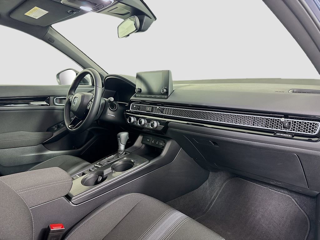 Used 2025 Honda Civic Sport image 25