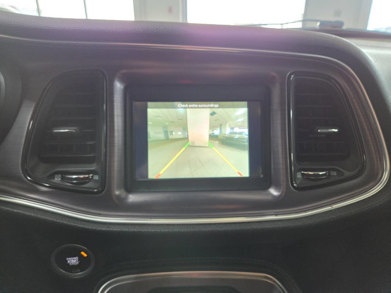 Used 2018 Dodge Challenger SXT image 29