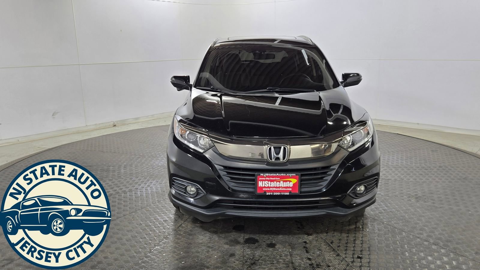 Used 2022 Honda HR-V EX image 2