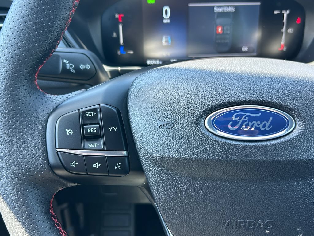 Used 2025 Ford Escape ST-Line w/ Equipment Group 301A FWD image 16