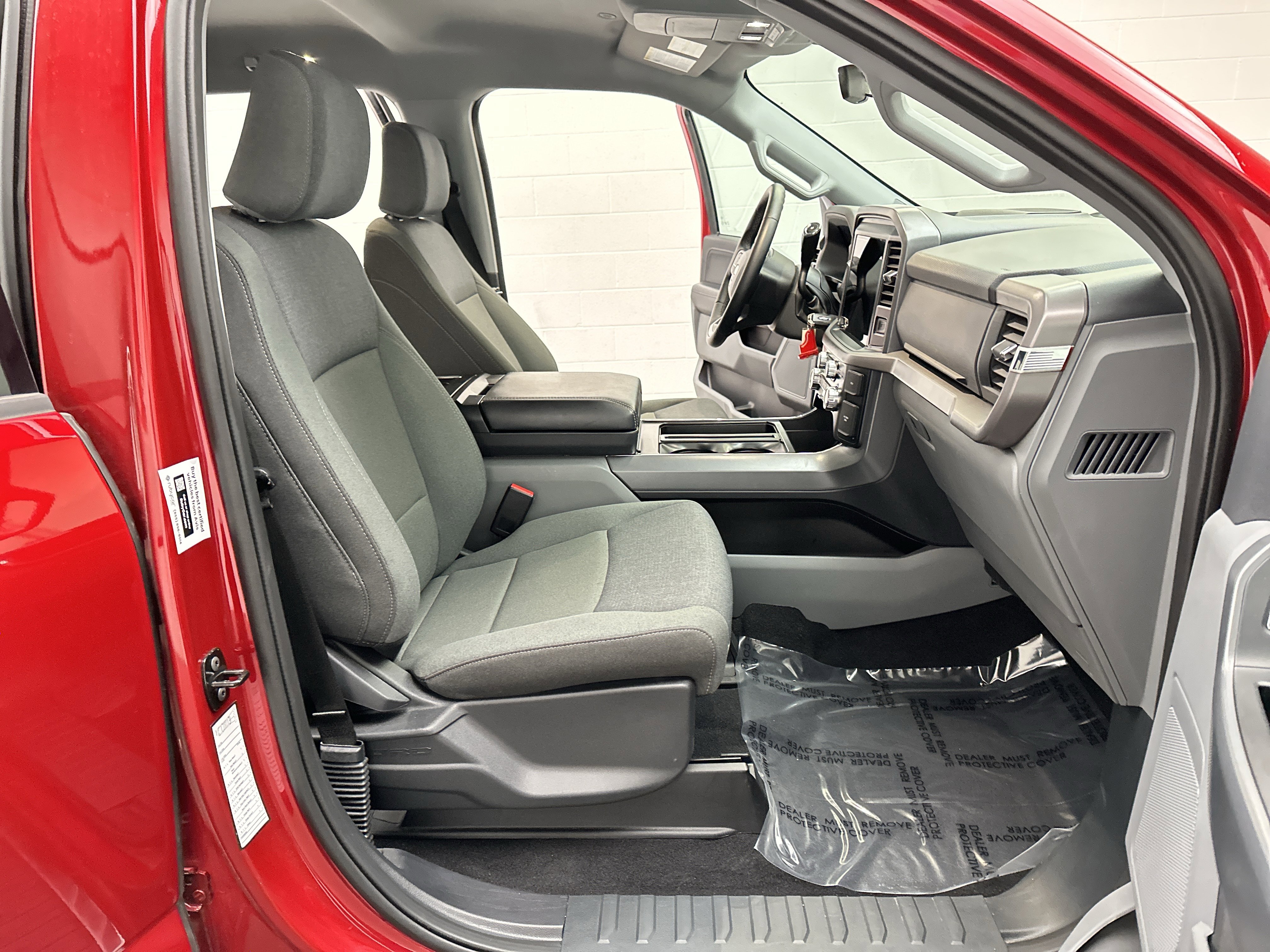 Used 2025 Ford F150 XLT w/ Equipment Group 301A Standard image 26