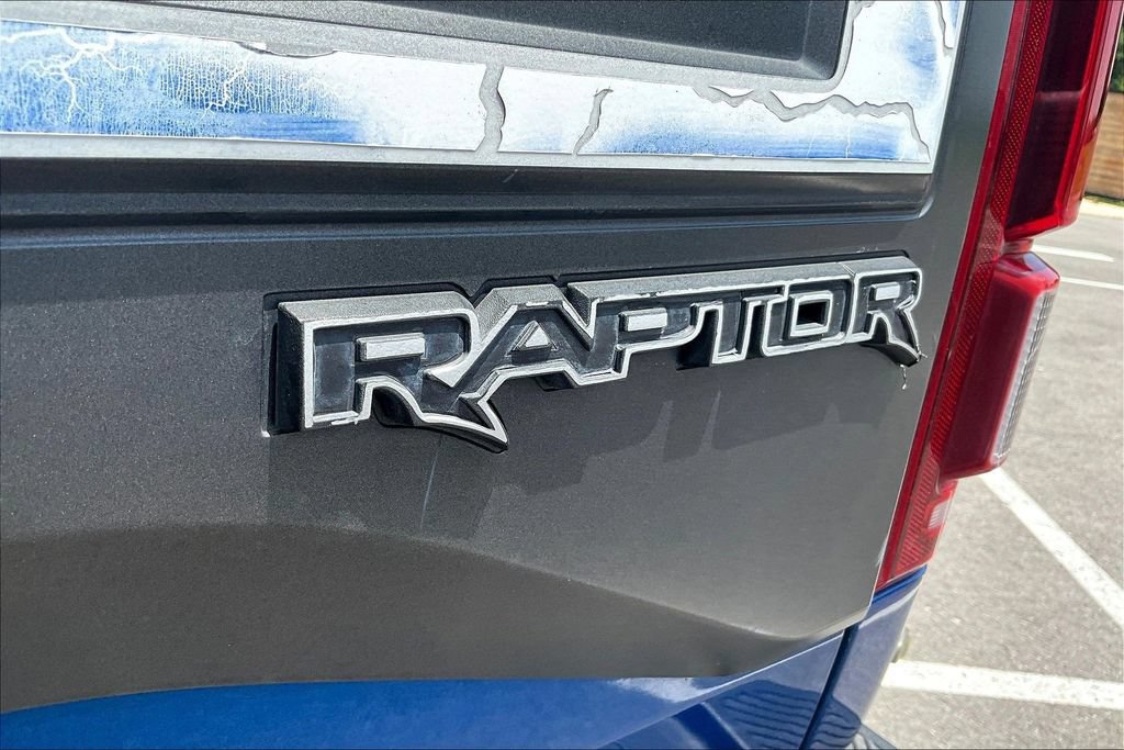 Used 2017 Ford F150 Raptor w/ Equipment Group 802A Luxury AWD/4WD image 34