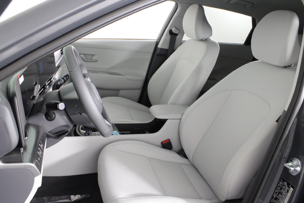 Certified 2027 Hyundai Kona SEL Sport FWD image 20