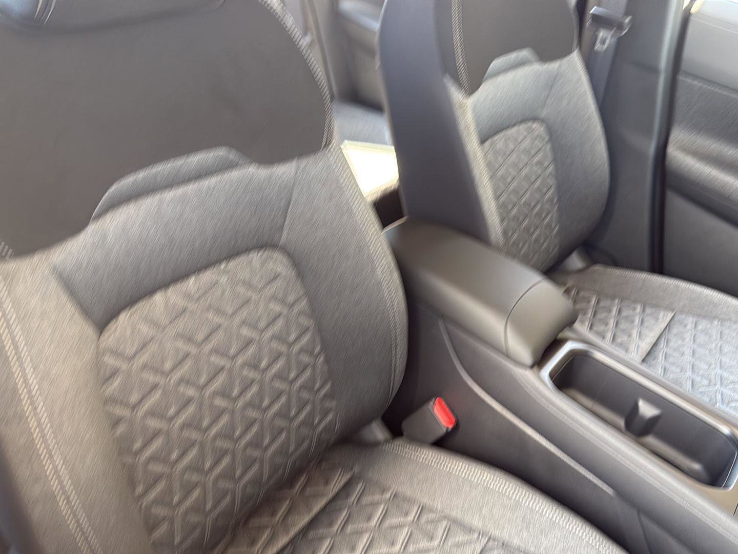 New 2026 Nissan Kicks SV w/ SV Premium Package image 34