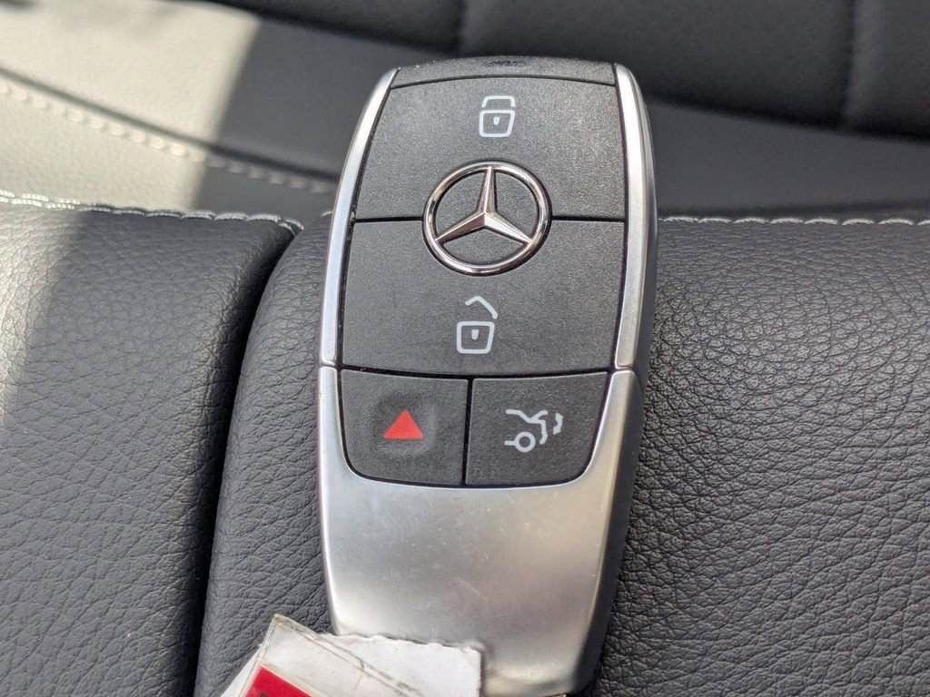 Certified 2026 Mercedes-Benz GLS 450 4MATIC image 29