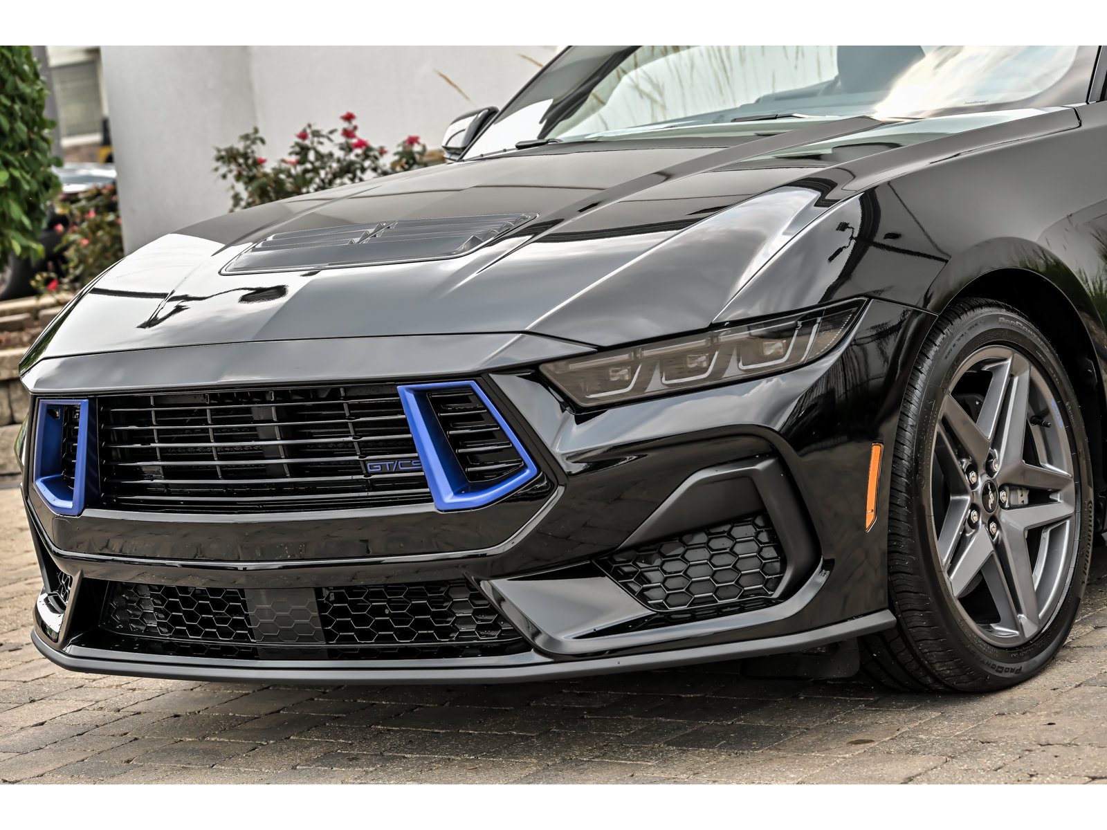 Used 2025 Ford Mustang GT Premium RWD image 6