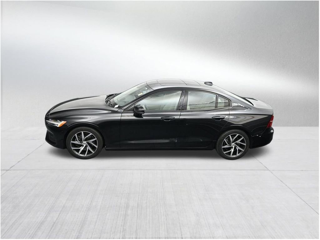 Used 2019 Volvo S60 T5 Momentum w/ Premium Package FWD image 16