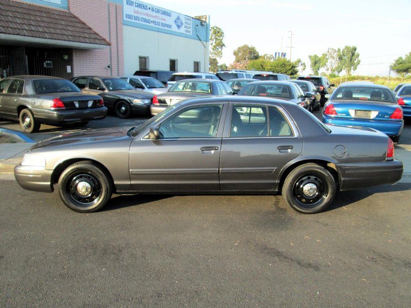Used 2011 Ford Crown Victoria Police Interceptor w/ Trunk Pack image 1