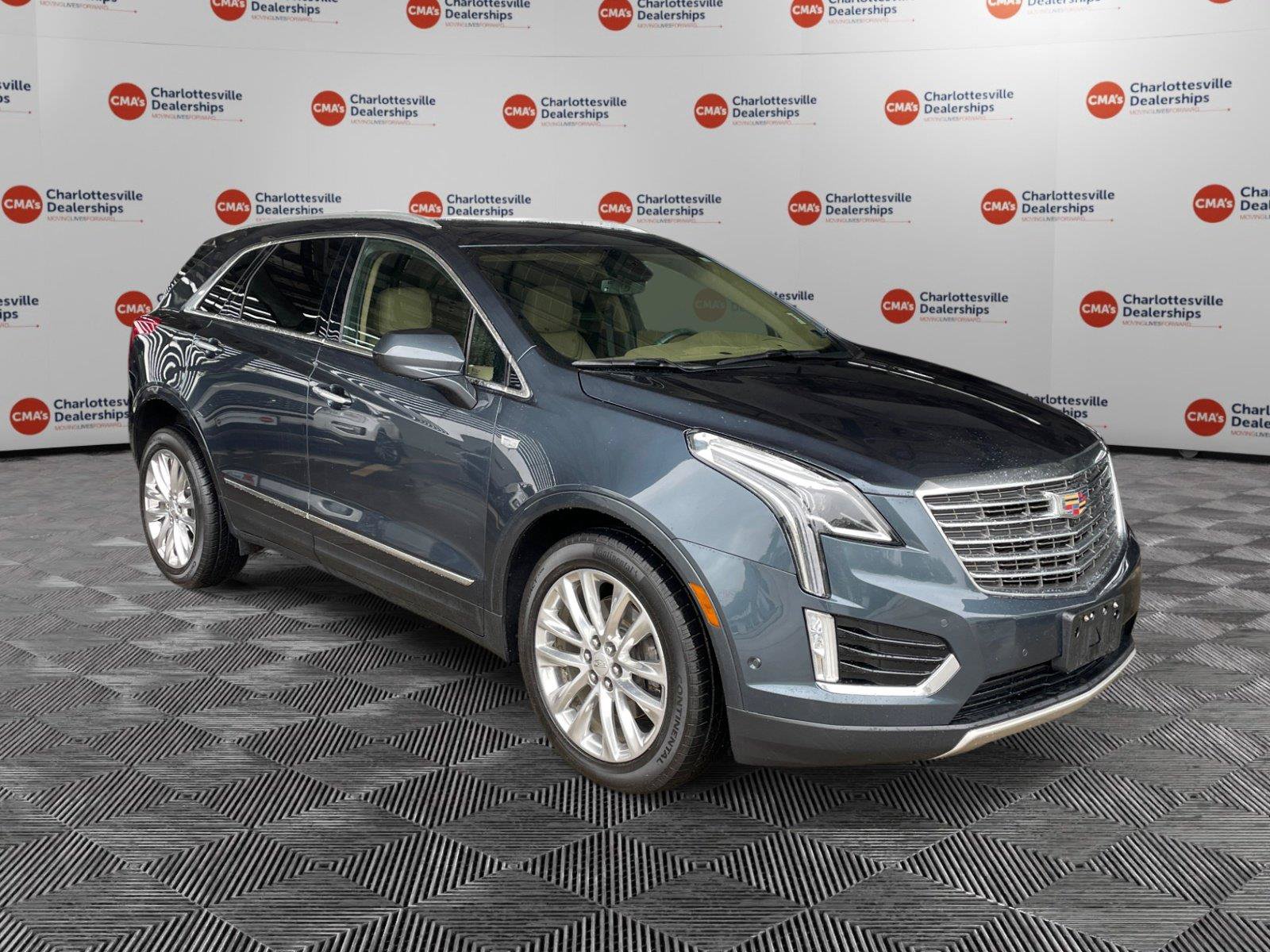 Used 2019 Cadillac XT5 Platinum AWD/4WD image 7