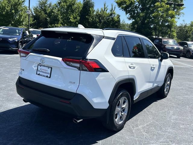 Used 2025 Toyota RAV4 XLE FWD image 4