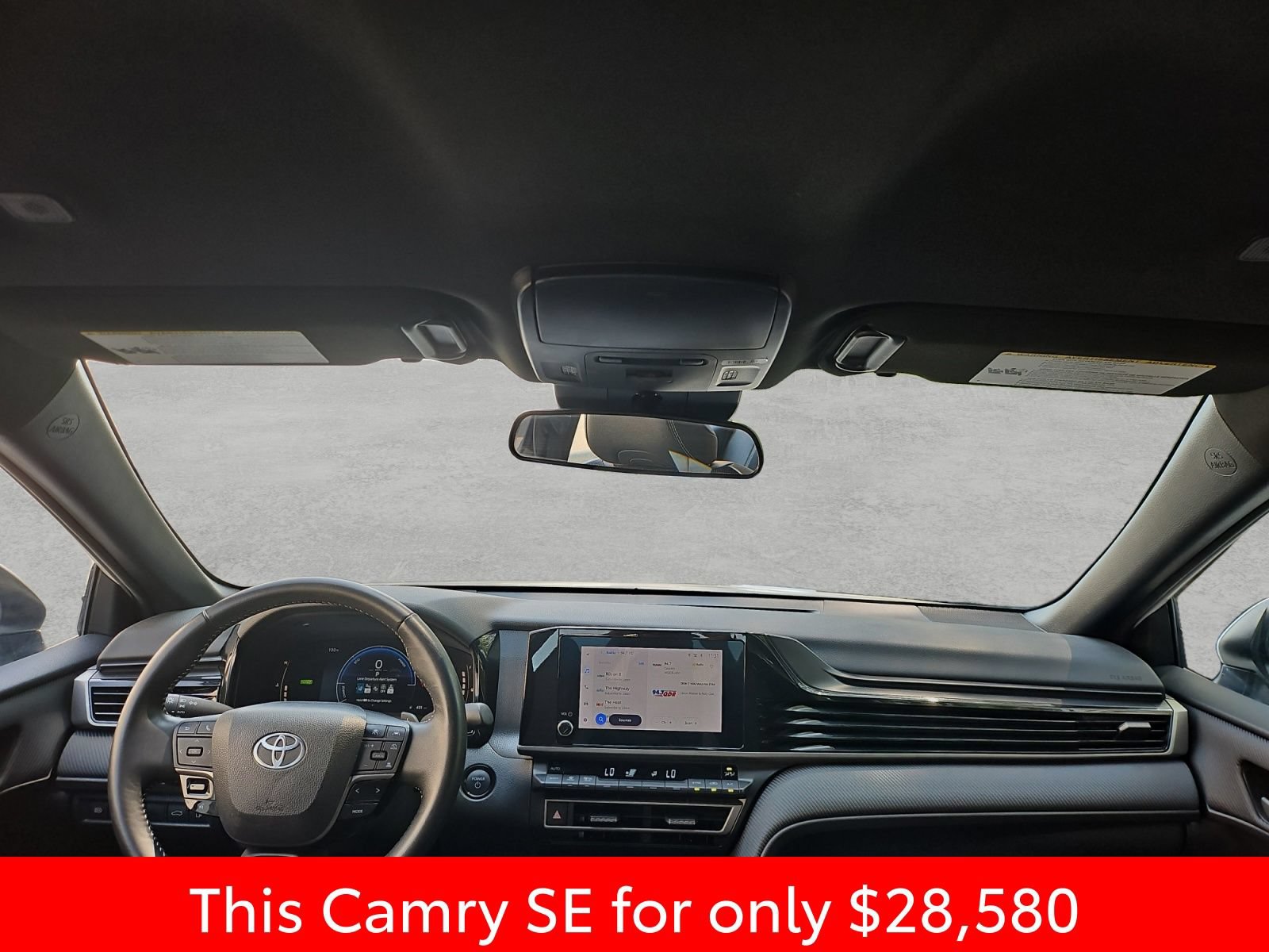 Used 2025 Toyota Camry SE FWD image 39
