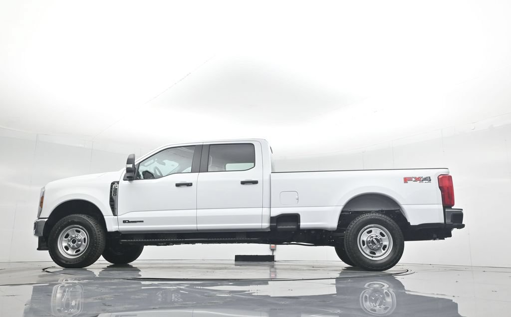 New 2026 Ford F350 XL w/ FX4 Off-Road Package AWD/4WD image 55