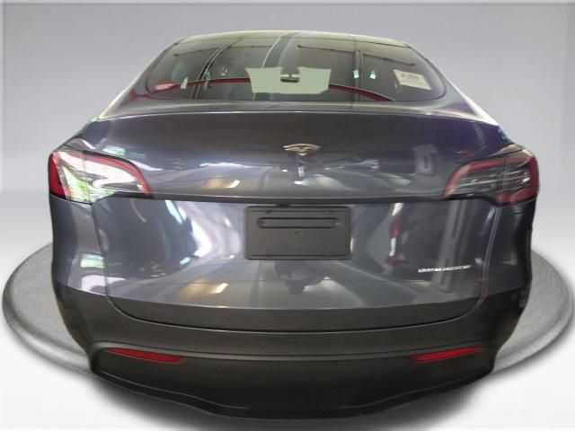 Used 2023 Tesla Model Y Long Range AWD/4WD image 7