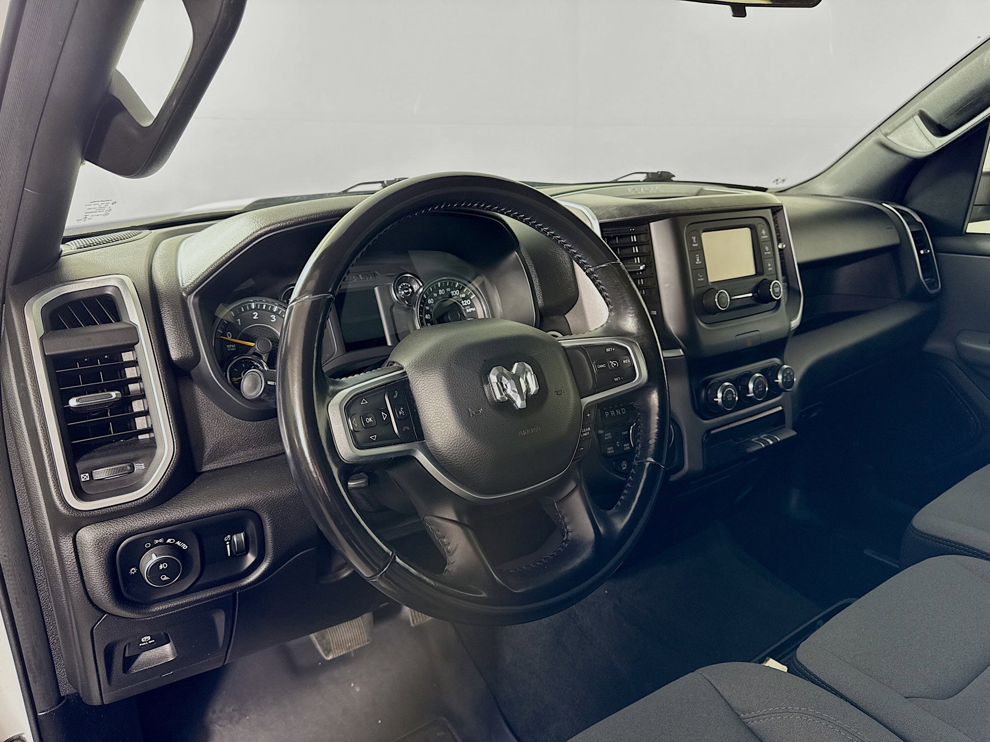 Used 2021 RAM 1500 Big Horn image 9