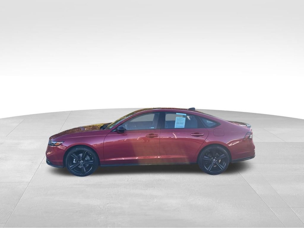 Used 2023 Honda Accord Sport image 8