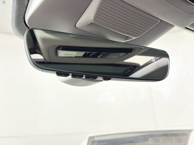 New 2026 Volkswagen Tiguan SE FWD image 35