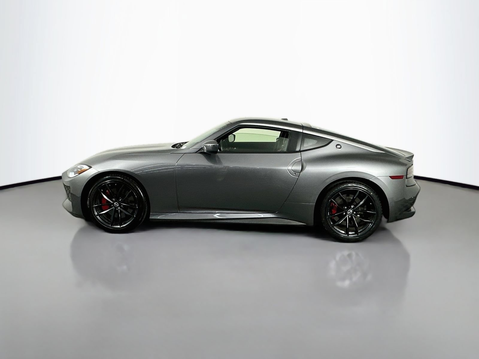 Used 2024 Nissan Z Performance w/ Floor Mat Package RWD image 4