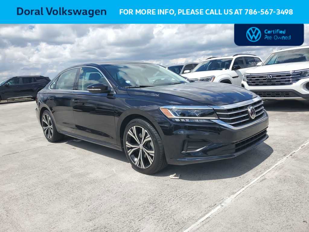Used 2022 Volkswagen Passat 2.0T SE FWD image 11