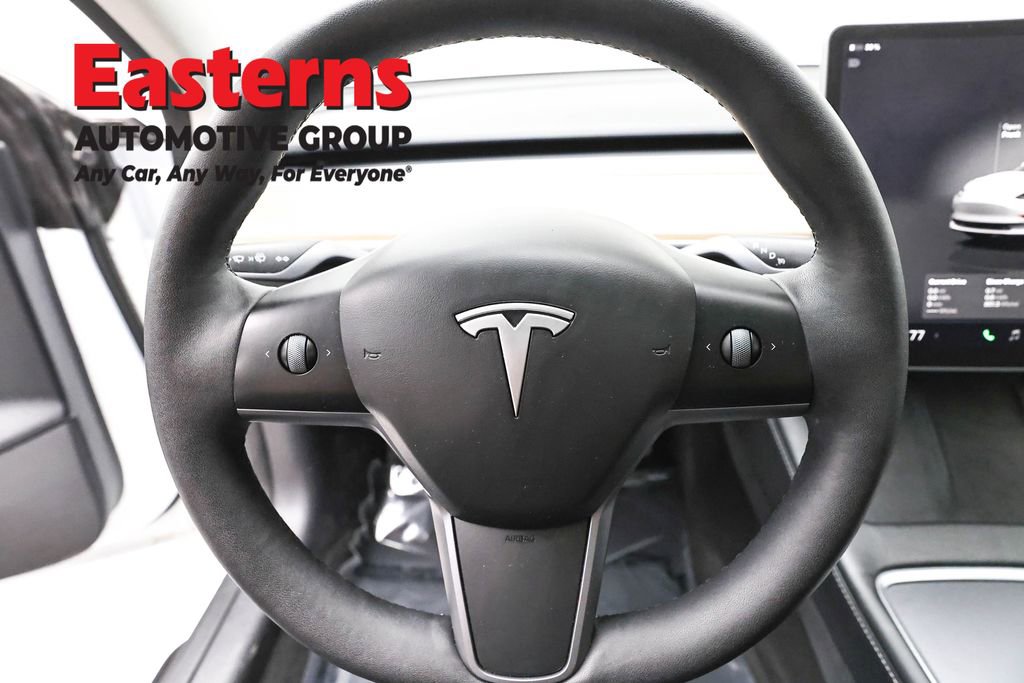Used 2023 Tesla Model 3 Standard Range image 10