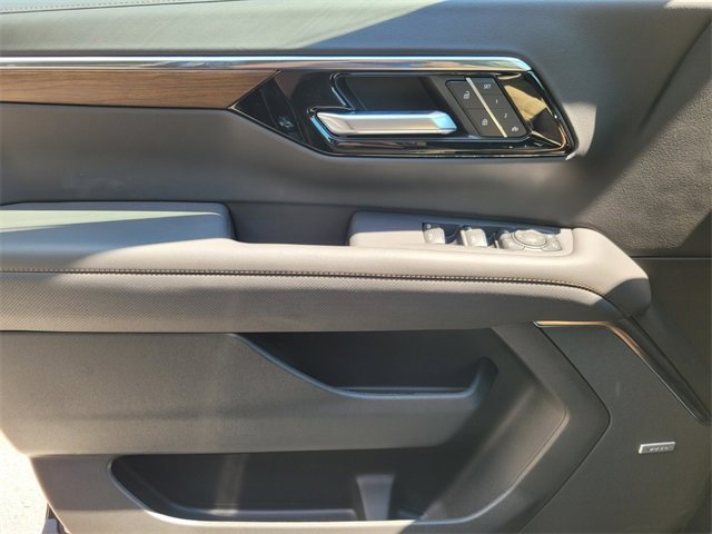 New 2026 Chevrolet Tahoe High Country w/ Sun And Tow Package image 16