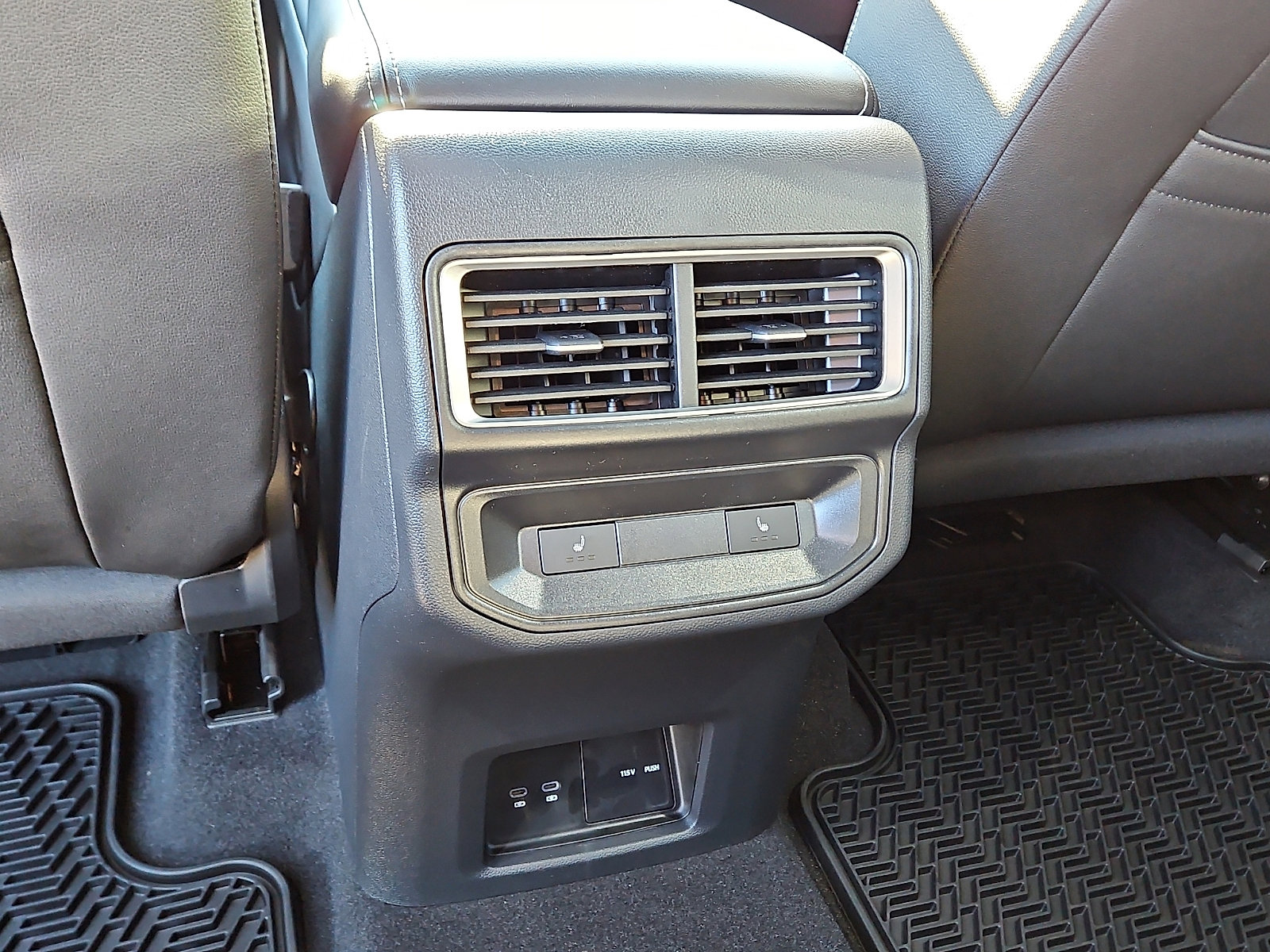 New 2026 Volkswagen Atlas Cross Sport SEL Premium R-Line image 10