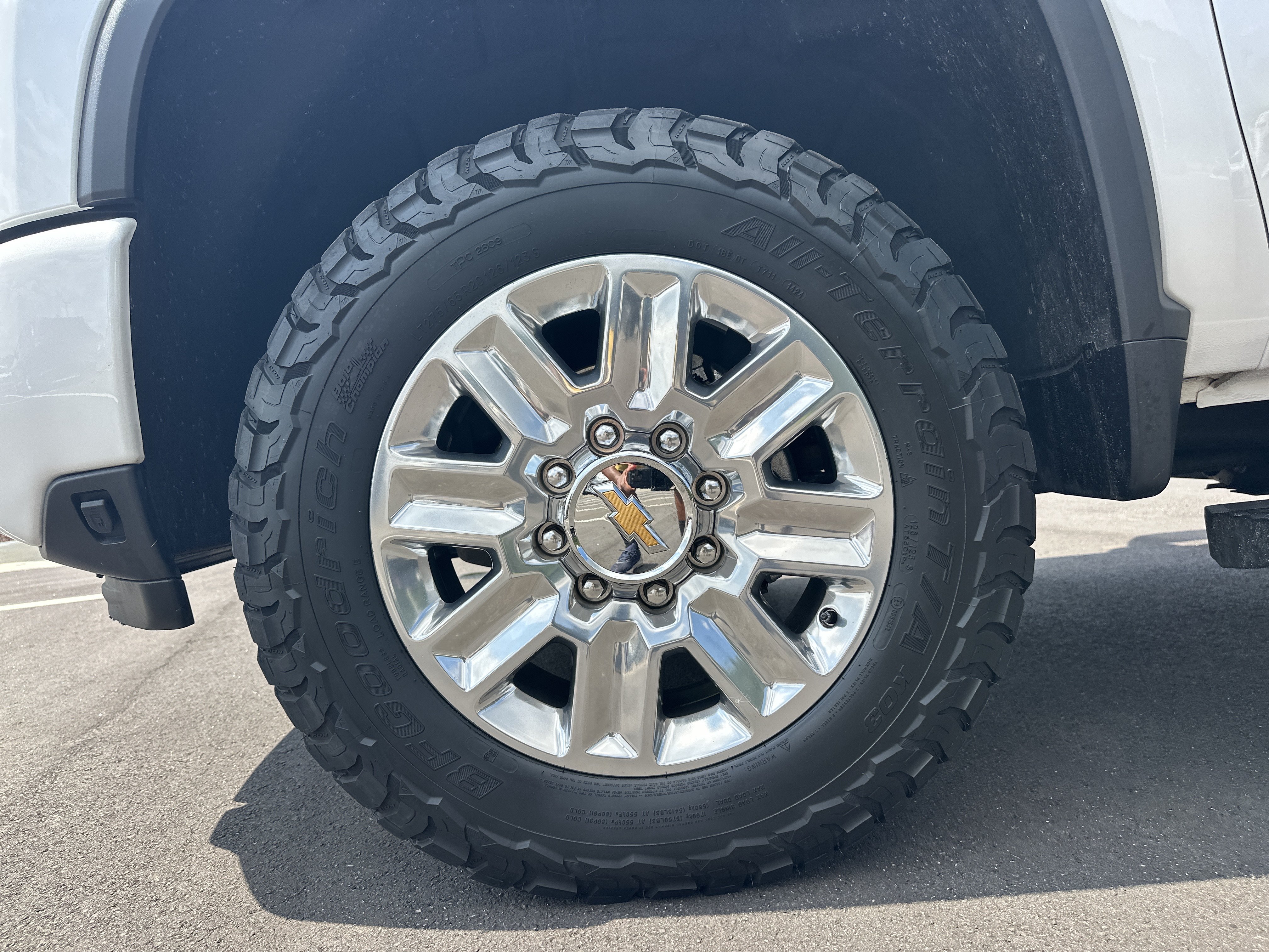 Used 2024 Chevrolet Silverado 3500 High Country w/ High Country Premium Package AWD/4WD image 12