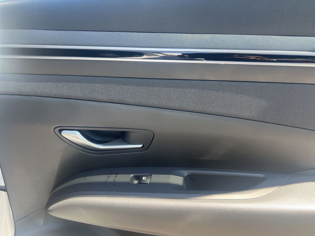 New 2024 Hyundai Tucson SEL w/ Convenience Package image 12