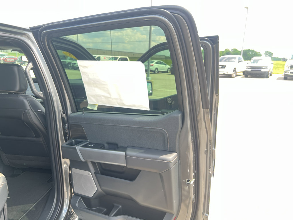 New 2025 Ford F150 Lariat w/ Equipment Group 501A Mid image 14