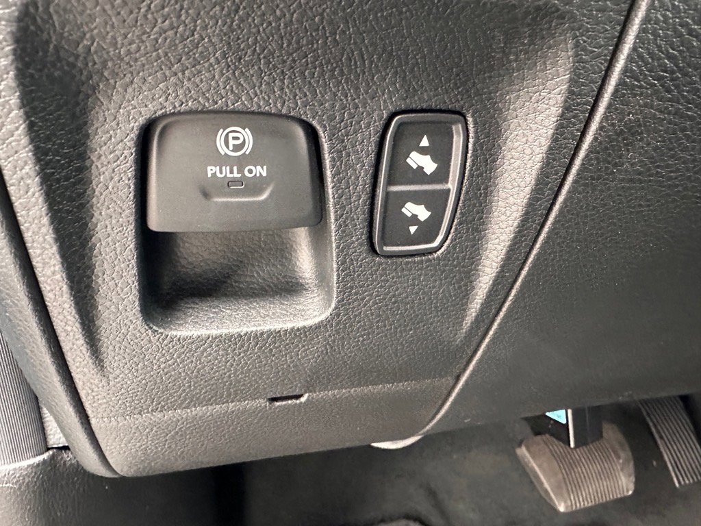 Used 2024 RAM 1500 Big Horn image 18