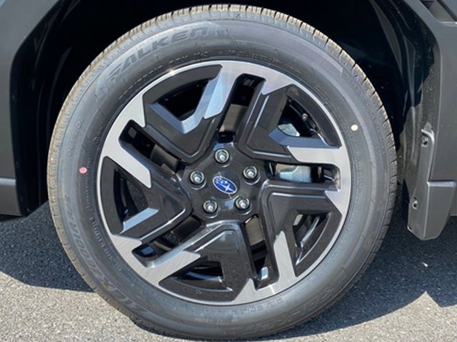 New 2025 Subaru Forester Limited image 21
